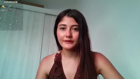 Snapshot of amy_innocent_ chatting on 06-17-26, 09:38 Amy online show from 06-17-26, 09:38