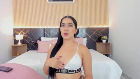 amy_leah_ online show from 01-11-26, 03:22