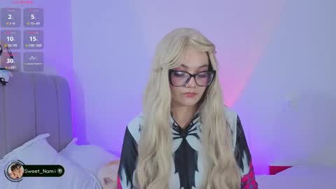 Hello I am Allison Welcome to my room and let is  have a good time together whith me online show from 04-23-26, 01:51