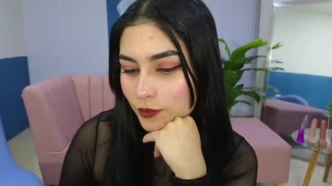 Snapshot of amy_lovelydoll chatting on 05-04-26, 07:10 Amy online show from 05-04-26, 07:10