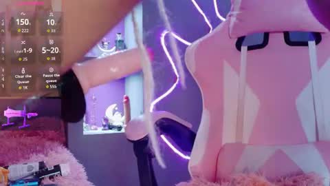 Amy online show from 06-11-26, 12:32