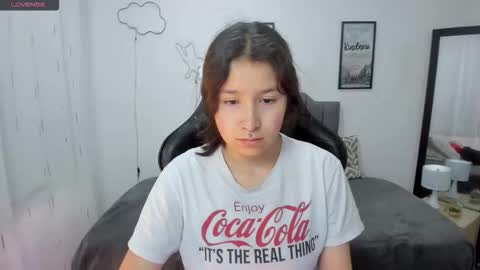 Snapshot of amy_sophiaa chatting on 09-11-25, 11:32 Amy sophia 3 online show from 09-11-25, 11:32