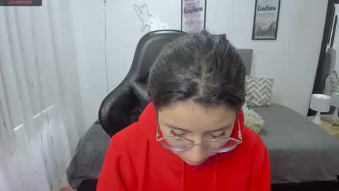 Snapshot of amy_sophiaa chatting on 11-07-25, 12:38 Amy sophia 3 online show from 11-07-25, 12:38