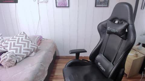 Amy sophia 3 online show from 01-14-26, 12:22