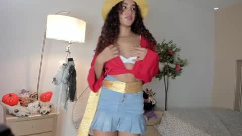 Amely online show from 10-30-25, 01:23