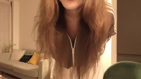 girl next door named Amy online show from 12-22-25, 05:26