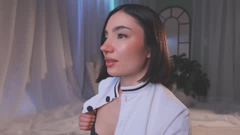 Amy Armstrong online show from 03-27-26, 10:09