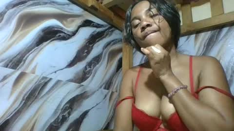 Snapshot of amyatche chatting on 06-14-26, 02:24 Amyatche online show from 06-14-26, 02:24