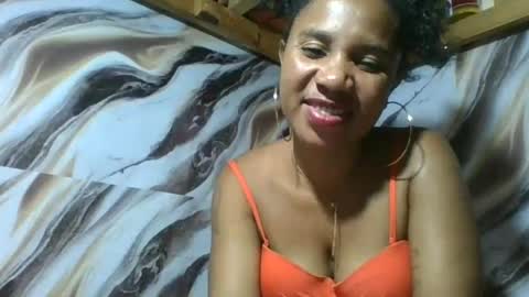 Snapshot of amyatche chatting on 06-17-26, 05:14 Amyatche online show from 06-17-26, 05:14