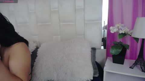 Snapshot of amycortes chatting on 10-12-25, 04:28 Amy Cortes online show from 10-12-25, 04:28