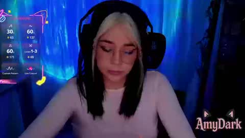 Snapshot of amydarkk chatting on 09-23-25, 11:08 Amy online show from 09-23-25, 11:08
