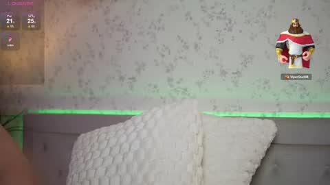  Amy  online show from 09-20-25, 08:21