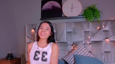 Snapshot of amypalmmer chatting on 11-15-25, 11:40 AMMY online show from 11-15-25, 11:40