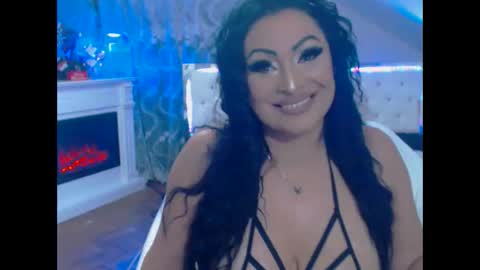 Snapshot of amyrarosera chatting on 12-09-24, 01:40 Alimoonyia online show from 12-09-24, 01:40