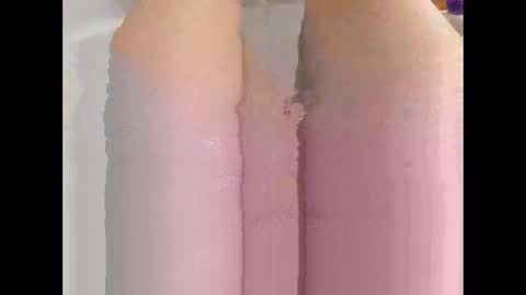 You can call me Amy Ray or Maggie May online show from 04-27-26, 09:02