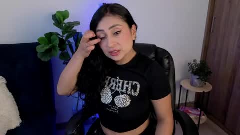 Aleja  online show from 04-25-26, 10:29