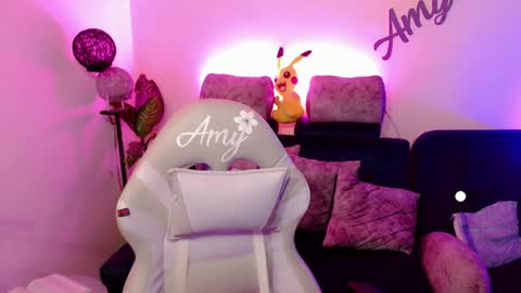 Snapshot of amystefa chatting on 10-14-25, 12:55 Im Amy IM NOT LOOKING FOR A PARTNER OR DATING online show from 10-14-25, 12:55