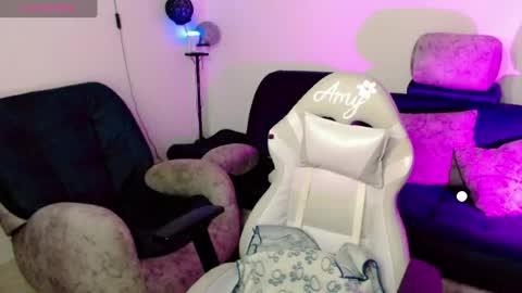 Im Amy IM NOT LOOKING FOR A PARTNER OR DATING online show from 06-10-26, 02:12