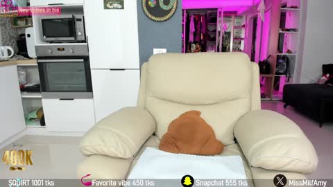     Next stream Dec 3 online show from 01-11-25, 01:32