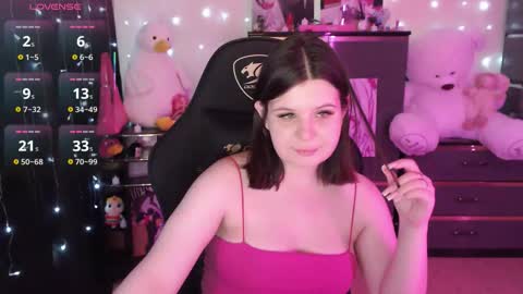 amyvibes online show from 11-22-25, 08:30