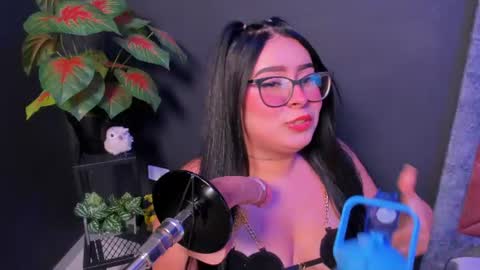 amywhitte_ online show from 07-04-26, 03:56