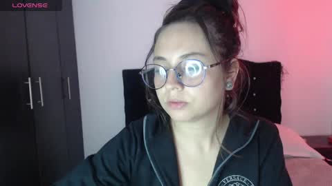 ana_arms_ online show from 03-31-26, 03:45