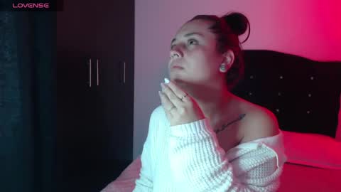 ana_arms_ online show from 04-03-26, 01:09