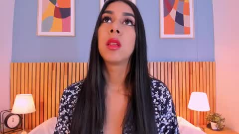 Snapshot of ana_gonzalez chatting on 09-28-25, 08:36 Ana Gonzalez online show from 09-28-25, 08:36