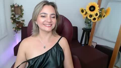 Snapshot of ana_hotmilfx chatting on 06-28-26, 12:49 ANA online show from 06-28-26, 12:49