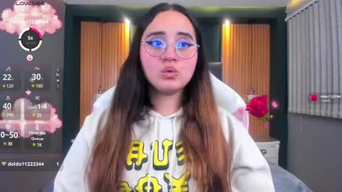 Snapshot of ana_taylor2 chatting on 12-17-24, 09:27 Ana online show from 12-17-24, 09:27