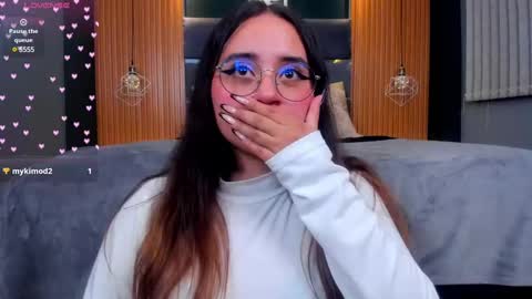 Snapshot of ana_taylor2 chatting on 12-29-24, 11:18 Ana online show from 12-29-24, 11:18