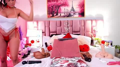 anaa_bellaa online show from 12-16-25, 12:21