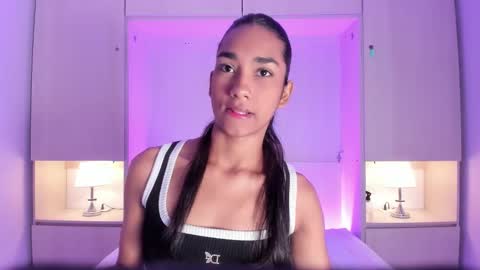 anaacollins_ online show from 03-11-26, 11:38