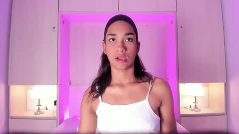 anaacollins_ online show from 03-12-26, 11:38