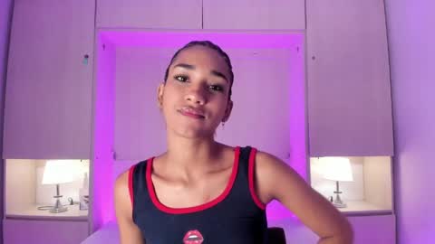 anaacollins_ online show from 05-19-26, 11:49