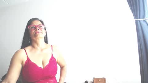 anaamature_ online show from 10-24-25, 02:57