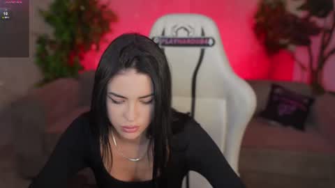 Snapshot of anabel2054 chatting on 07-24-26, 11:41 Sweet girls online show from 07-24-26, 11:41