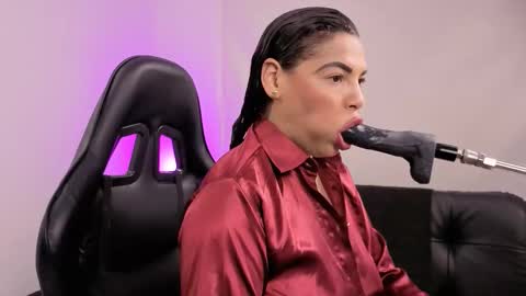 anabel alice gandara  online show from 11-06-25, 08:15