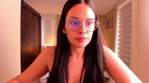 Anabel online show from 01-20-25, 04:45