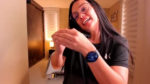 Anabel online show from 01-24-25, 04:17