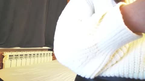 Snapshot of anabelblack chatting on 12-14-25, 12:10 Anna online show from 12-14-25, 12:10