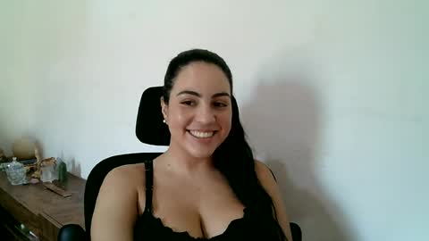 Snapshot of anabelenogueira1 chatting on 07-28-26, 06:20 anabelenogueira1 online show from 07-28-26, 06:20