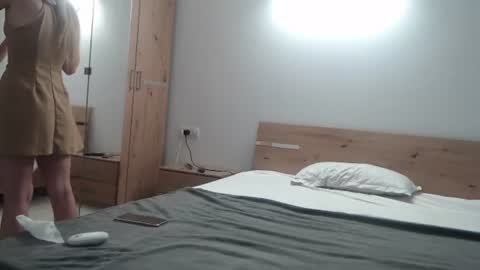 anabellaana11 online show from 06-15-26, 02:14