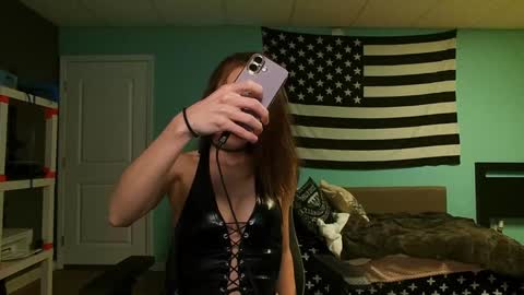 Anabelleleigh online show from 02-17-26, 03:47