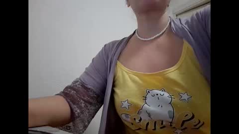 Snapshot of anabellovee chatting on 02-26-25, 05:39 ANABELLOVEE online show from 02-26-25, 05:39