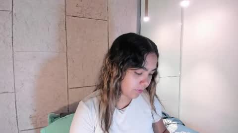 Anna online show from 04-26-26, 11:41