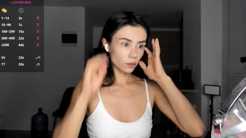 Ana Henao or Annie... Follow me ahenaocb Insta  X online show from 11-29-25, 11:19