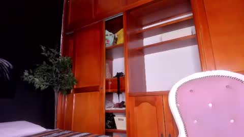 Anahi online show from 07-29-26, 03:26
