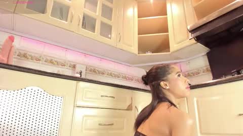 Anahis online show from 01-16-26, 04:38