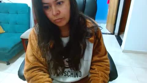 Snapshot of anaids_dam chatting on 02-21-26, 10:27 anaids online show from 02-21-26, 10:27